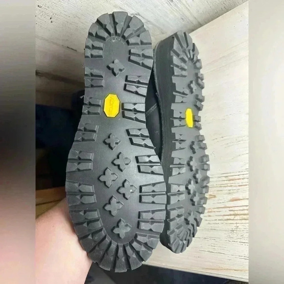 Danner Acadia 8\